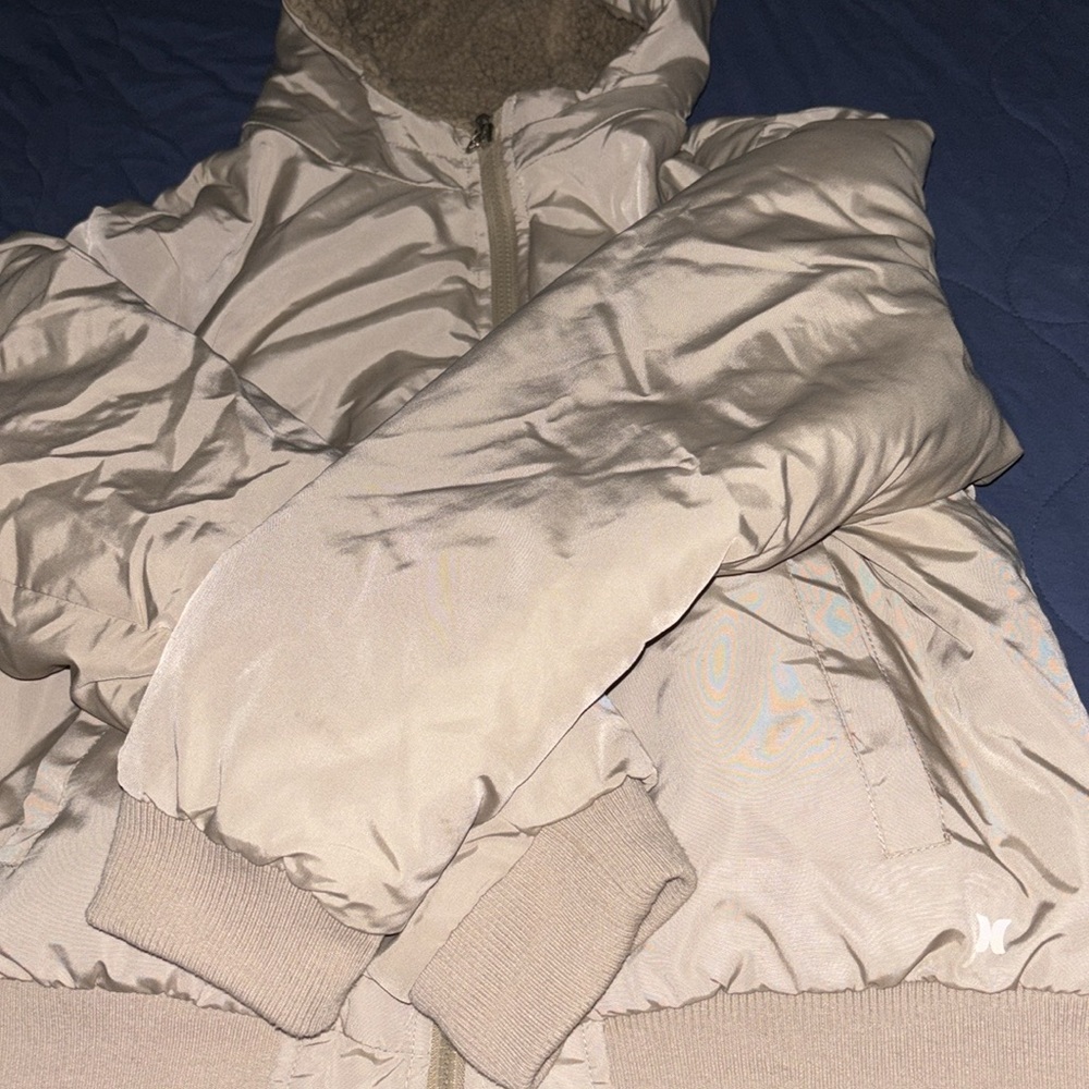 size large HURLEY REVERSIBLE JACKET NEW